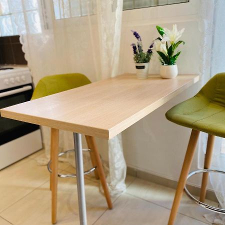Cozy apartment near sea Ateny Zewnętrze zdjęcie