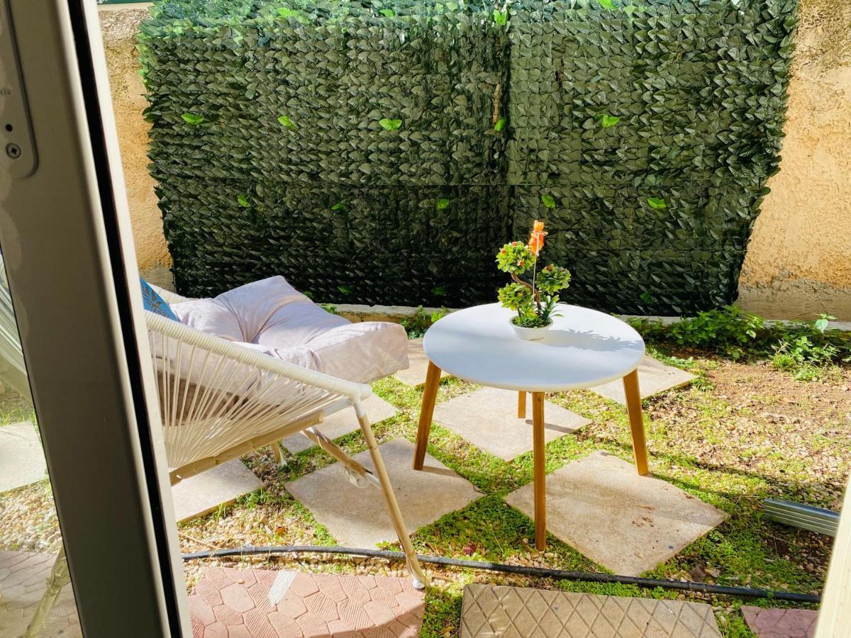 Cozy apartment near sea Ateny Zewnętrze zdjęcie